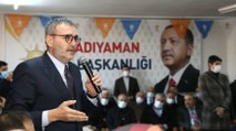Vatandaş AKP’li Mahir Ünal’a böyle seslendi: Vallahi açım ben
