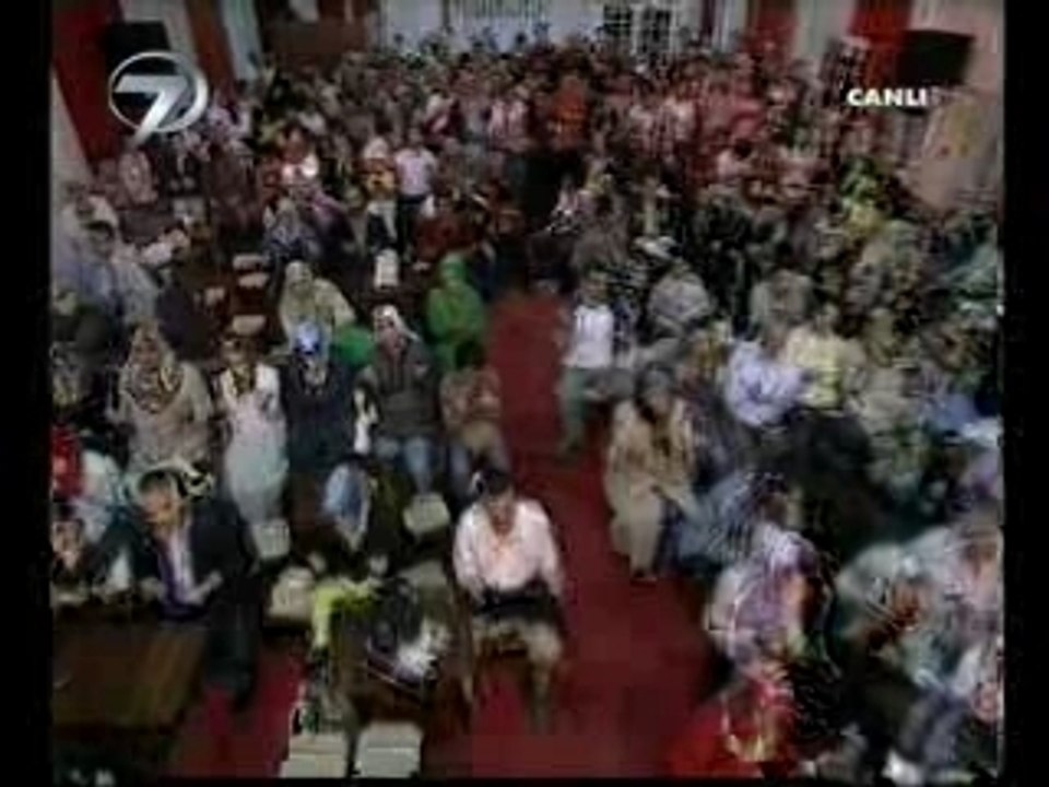Saba makaminda cift ezan
