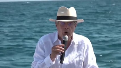 Скачать видео: Ecuador amplia la reserva marina de las Islas Galápagos para favorecer la migración de especies amenazadas