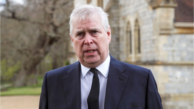 GALA VIDEO - Prince Andrew : sa stratégie pour décrédibiliser son accusatrice dans l’affaire Epstein