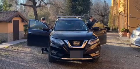 Varese - Insegna da 21 anni con dichiarazione di laurea falsa: sequestri per 350mila euro (15.01.22)