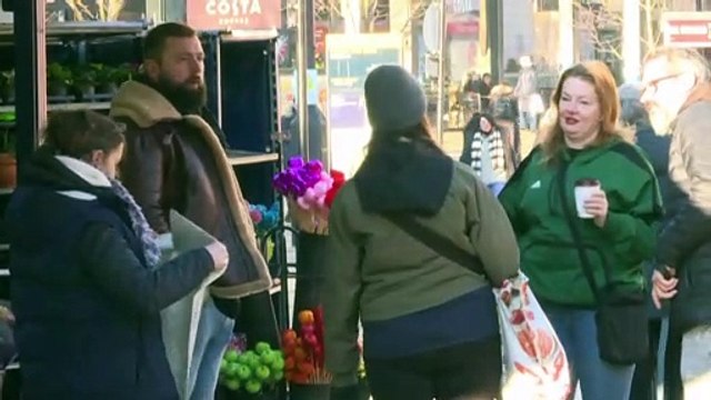 Оппозиция требует от Джонсона уйти в отставку из-за вечеринок