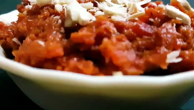 कुकर में गाजर का हलवा बनाएं एकदम आसान तरीके से न घिसना न काटना #gajarkahalwa #carrothalwa bt Safina Kitchen