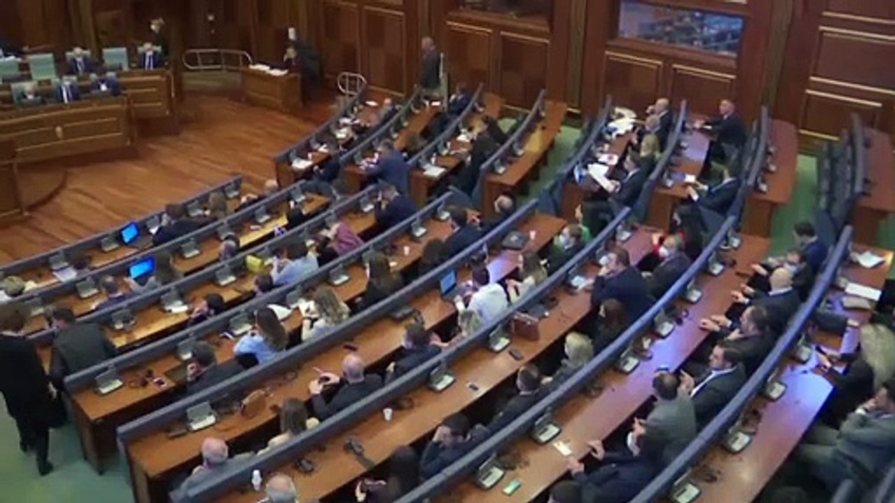 Streit um serbische Wahllokale im Kosovo: Parlament bestätigt Verbot