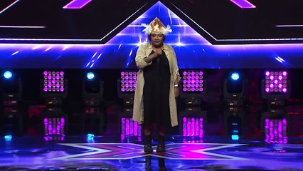 Mahkota Dari Suku Asmat Membawa Keberuntungan Bagi Sonya Bara - X Factor Indonesia 2021