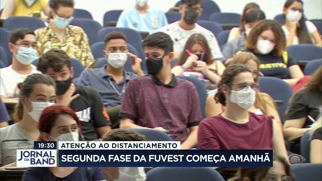 Começa amanhã a segunda fase da Fuvest, maior vestibular do país. Os candidatos disputam mais de onze mil vagas na Universidade de São Paulo.