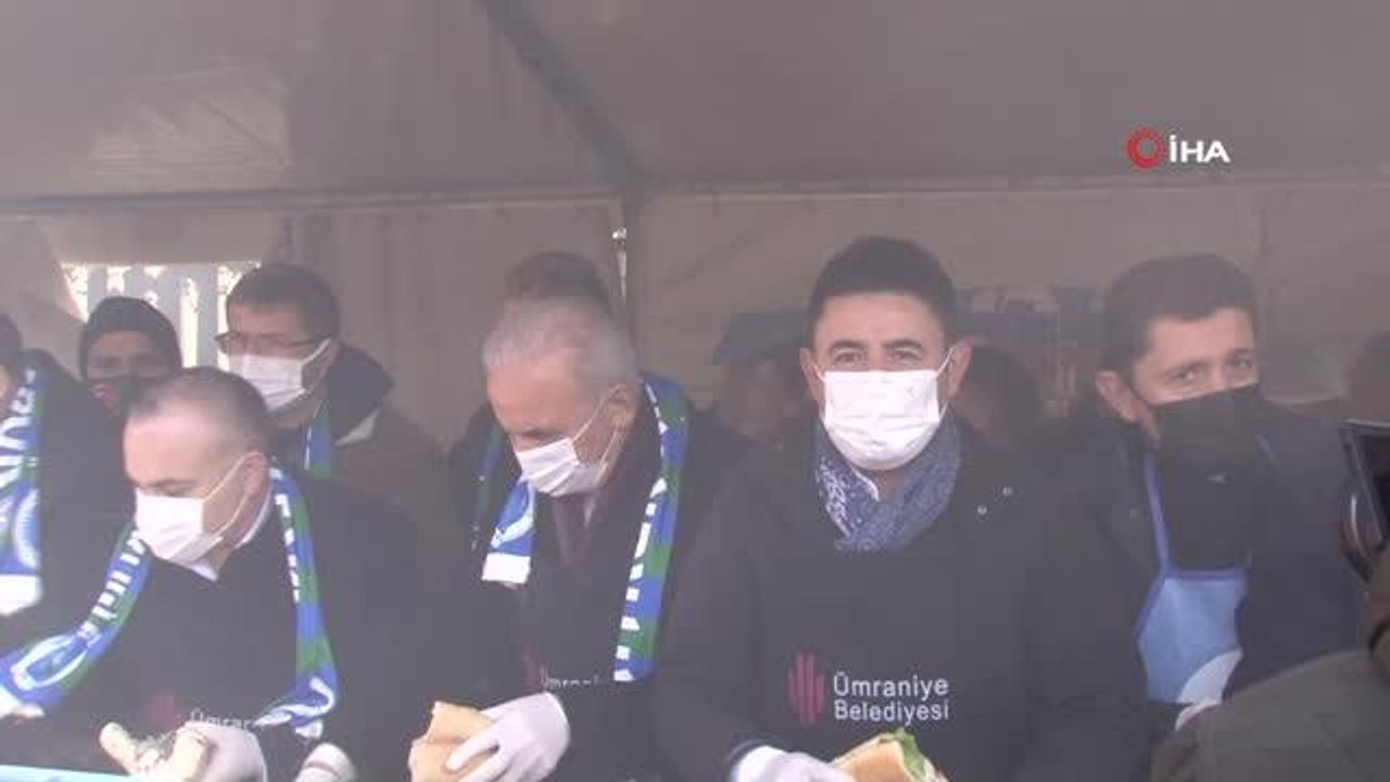 Ümraniye'de '7. Hamsi ve Horon Festivali'nde 10 ton hamsi dağıtıldı