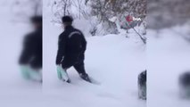 Yolu kardan kapanan köyde ilacı biten hastanın yardımına jandarma koştu