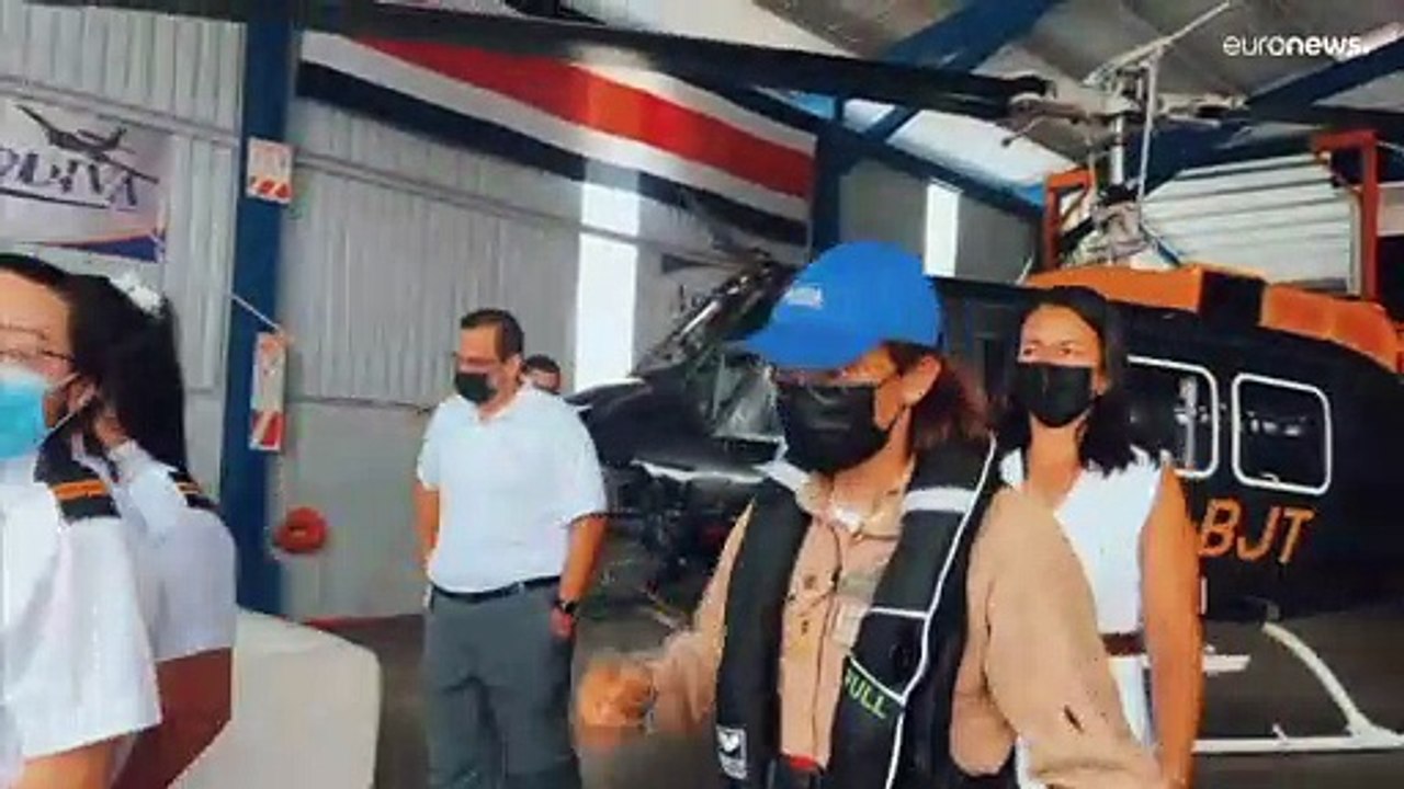 Weltrekord: 19jährige fliegt um die Welt