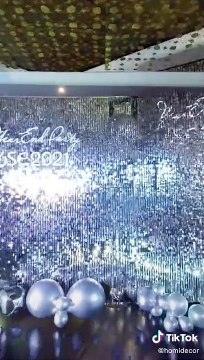 Đông Nhi - Ông Cao Thắng chi tiền khủng mở tiệc tất niên cho công ty riêng