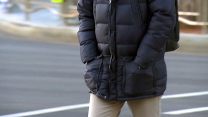 [날씨] 다시 강추위, 낮에도 영하권...오후부터 곳곳 약한 눈 / YTN
