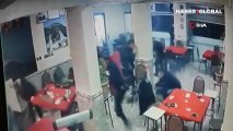 Kahvehaneye yapılan silahlı saldırı kamerada: 2 yaralı