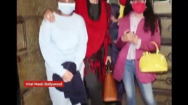 After Breaking Up With BF Rohman Shawl Sushmita Sen Snapped By Media Outside Her House