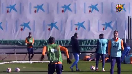 Pedri y Ferran Torres, entrenando en la Ciutat Esportiva / FCB