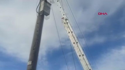 ELAZIĞ'DA KABLO HIRSIZLIĞI YAPAN 2 ŞÜPHELİ SUÇÜSTÜ YAKALANDI