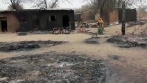 Onlarca motosikletli, silahlarla Nijerya'da bir köyü bastı! Çatışmada ikisi asker 50 kişi hayatını kaybetti