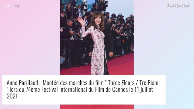 Je suis à l'opposé : Anne Parillaud évoque son rôle de maman de trois enfants, de rares confidences...