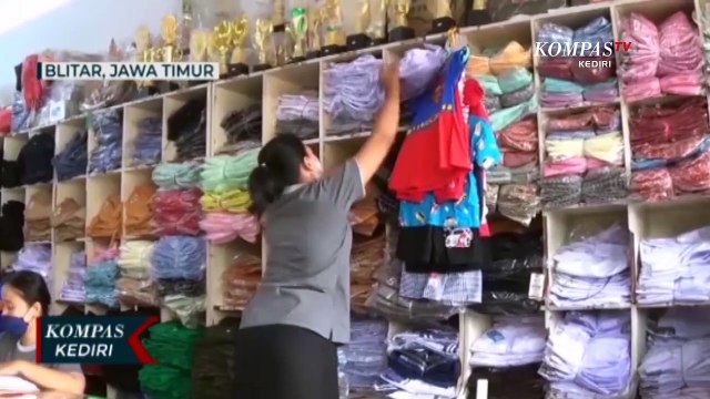 Pembelajaran Tatap Muka Kembali Digelar, Penjualan Baju Seragam Meningkat