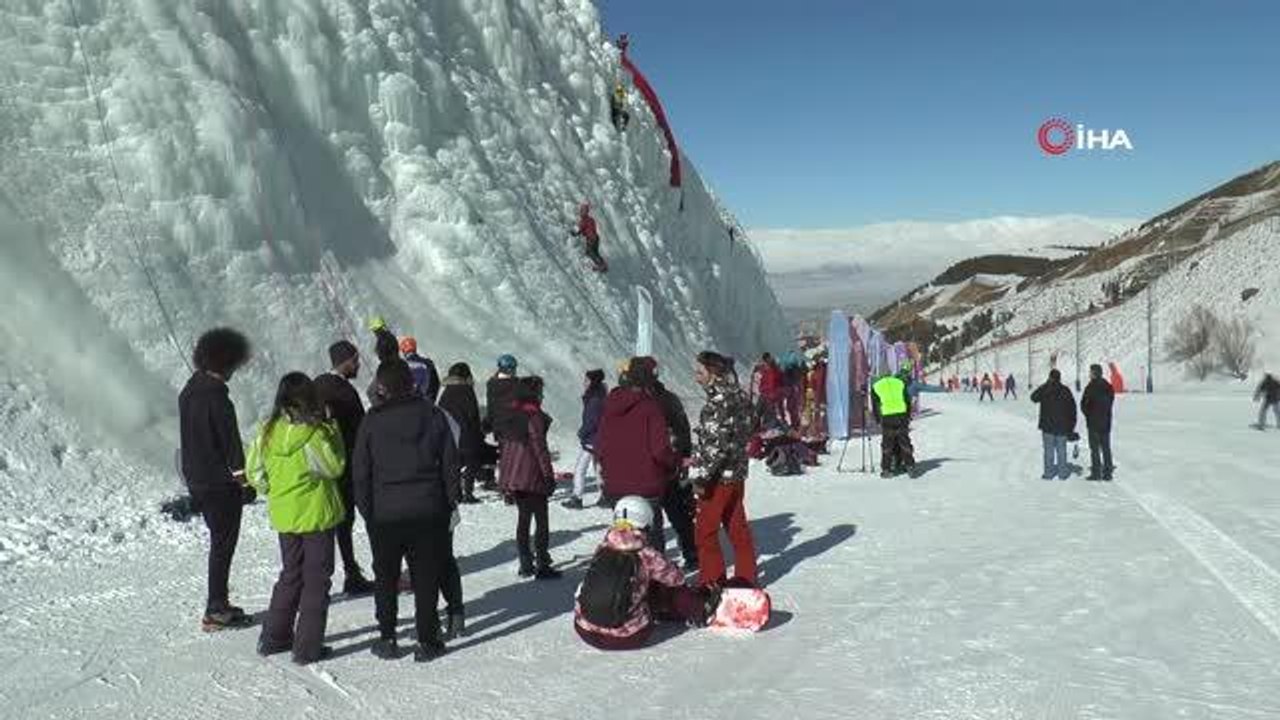 Buz üzerinde nefes kesen anlar... Palandöken'de onlarca sporcu buz duvarında kıyasıya mücadele verdi