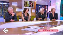 VIDÉO - Sandrine Bonnaire amusée : ce jour où Johnny Hallyday lui a “roulé un pantin”