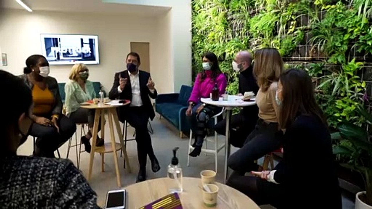 "La bataille de l'Elysée" : François-Xavier Ménage dans les coulisses de la présidentielle sur TF1