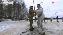 ویدئو؛ آموزش زمستانی سربازان بریتانیایی در آب یخ‌