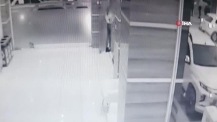 Son dakika haberi! Adıyaman'da kadın cinayeti... Boşanma aşamasında olduğu karısını sokak ortasında bıçaklayarak öldürdü