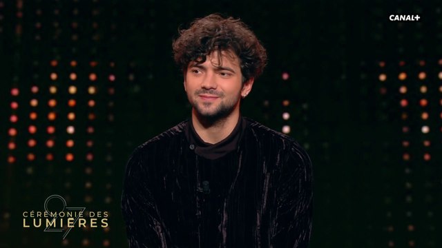 Thimotée Robart reçoit le prix de la révélation masculine - Lumières 2022