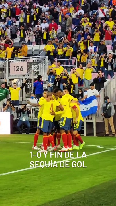 Lo jugadores que quieren quitarle el puesto a James y Cuadrado en la selección