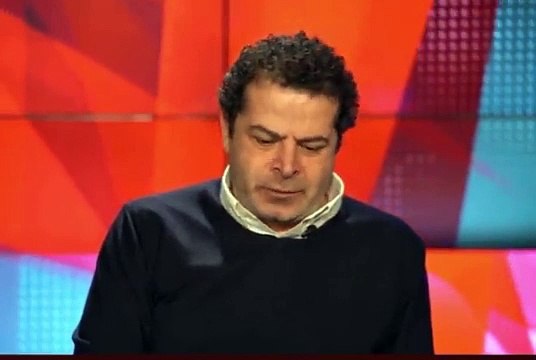 İslam cahili Cüneyt Özdemir'den Sezen Aksu'ya destek!