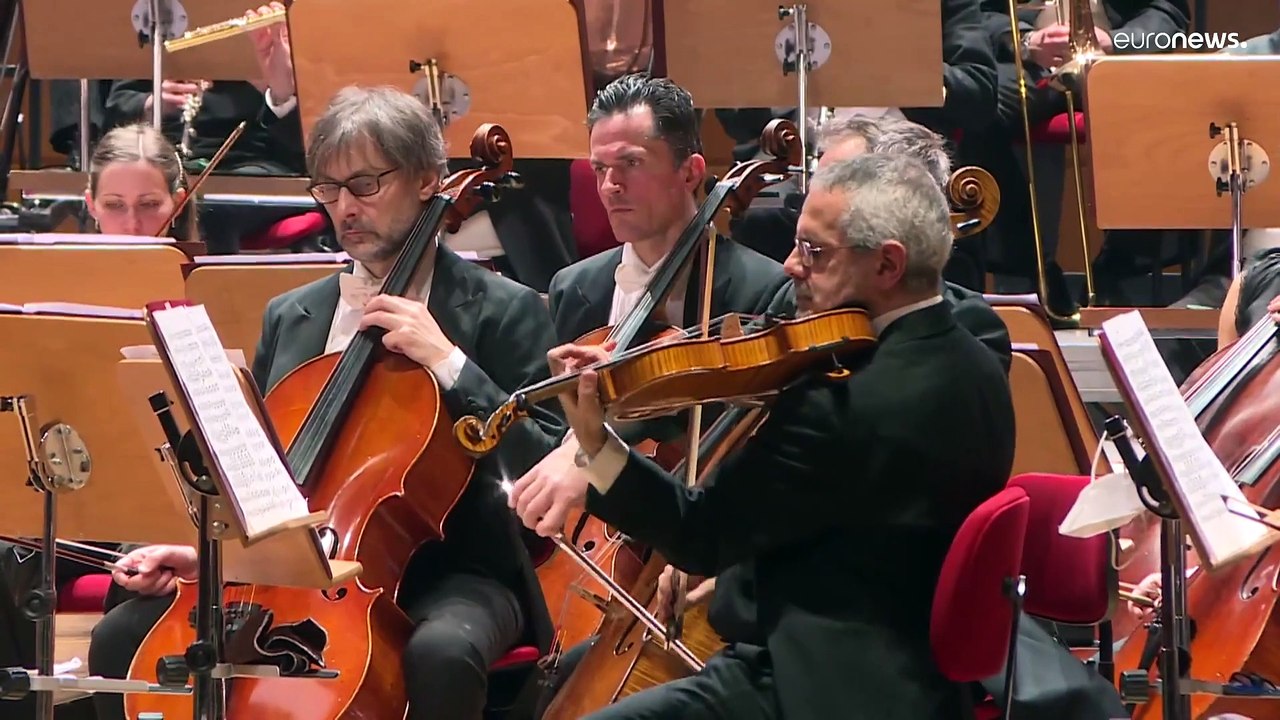 Oksana Lyniw, erste Generalmusikdirektorin einer Oper in Italien: 'Kommt alle nach Bologna'