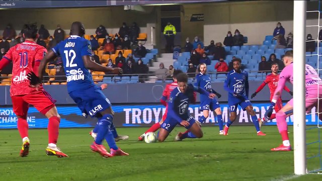 Troyes v Lyon