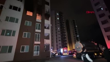 ADANA-KOMŞUSUNUN EVİ YANAN KADIN, SIĞINDIĞI BALKONDAN DÜŞEREK YARALANDI