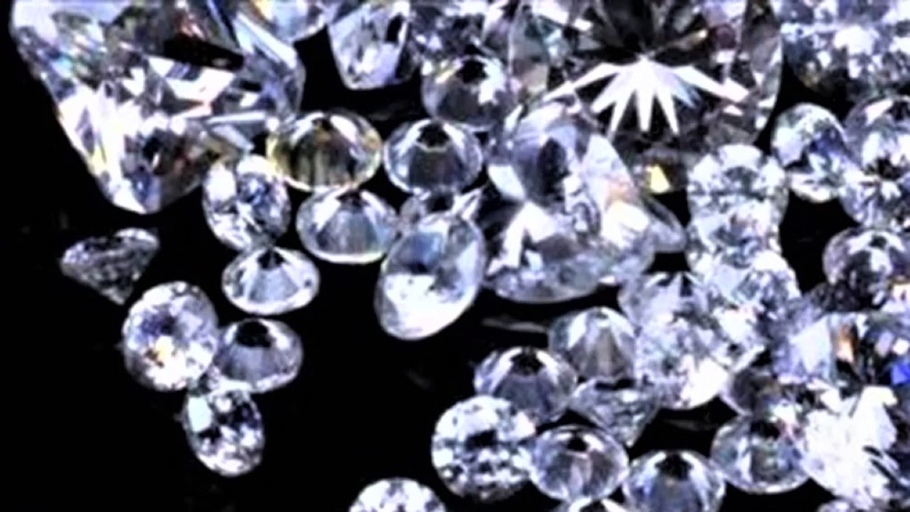 59 pieces of diamond-gold jewelery stolen Blue Dart Express
