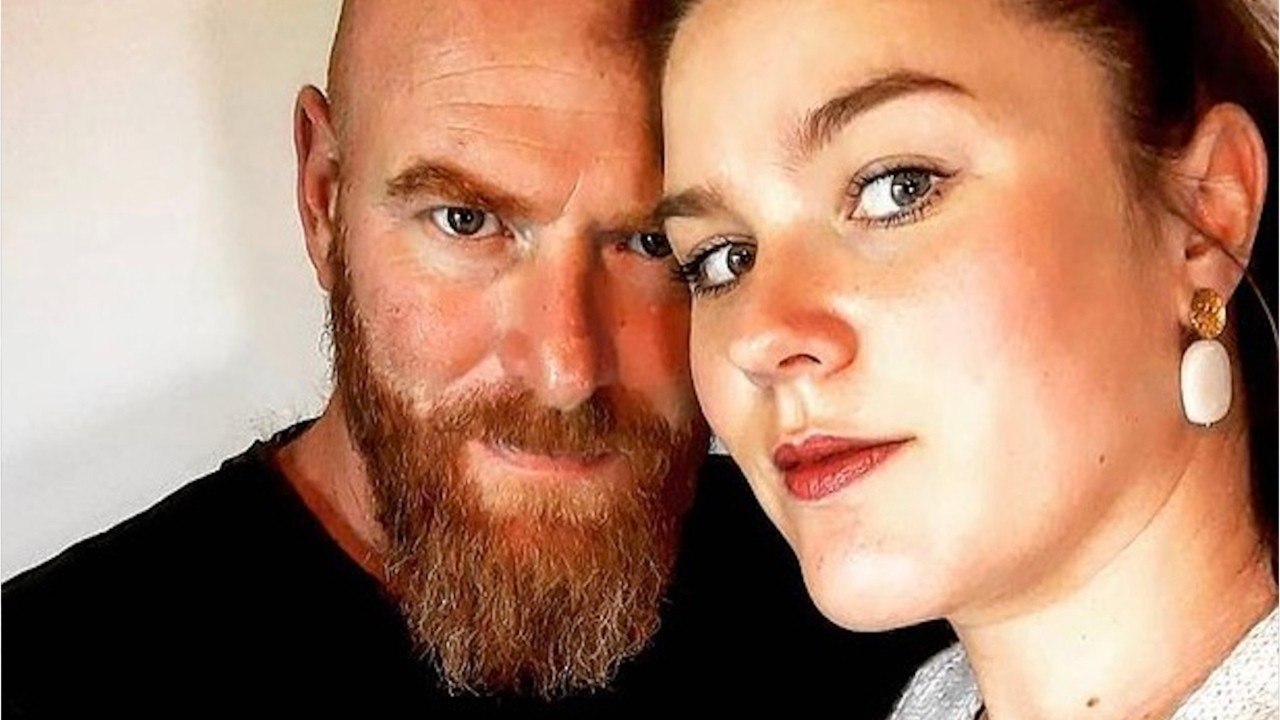 VOICI - Jérôme et Lucile : les amoureux de L'amour est dans le pré en « tournage surprise " avec un autre couple star de M6 ?