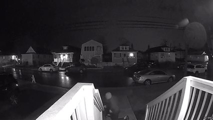 'Middletown dad takes a tumble down icy steps on cold winter morning '