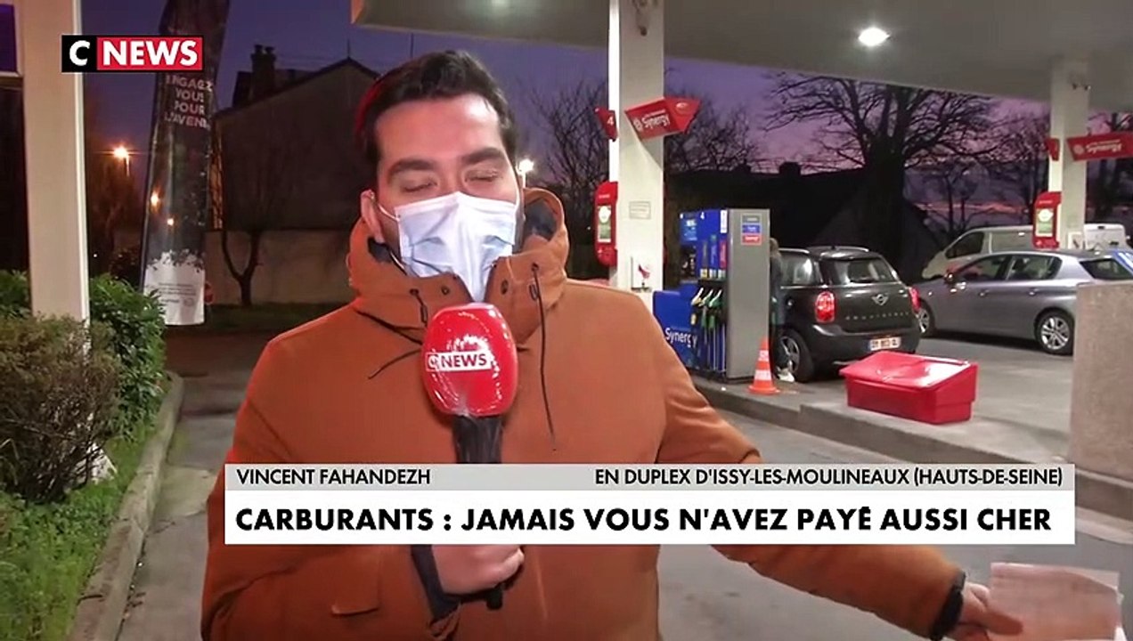 Les prix des carburants ont atteint un record la semaine passée, le gazole dépassant les 1,60 euro le litre pour la première fois dans un contexte de hausse des cours du pétrole - VIDEO
