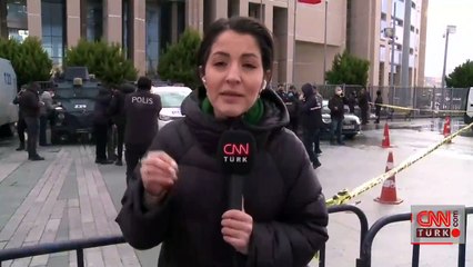 Son dakika! Çağlayan'da adliye önünde polise bıçaklı saldırı