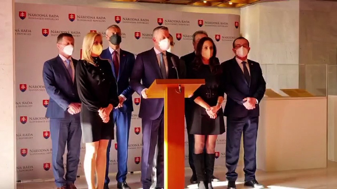 ZÁZNAM: Opozícia kritizuje koalíciu,že neprišla za okrúhly stôl,avizuje referendum