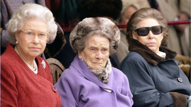 GALA VIDEO - Princesse Margaret : la soeur d'Elizabeth II à l'agonie pour son dernier Noël