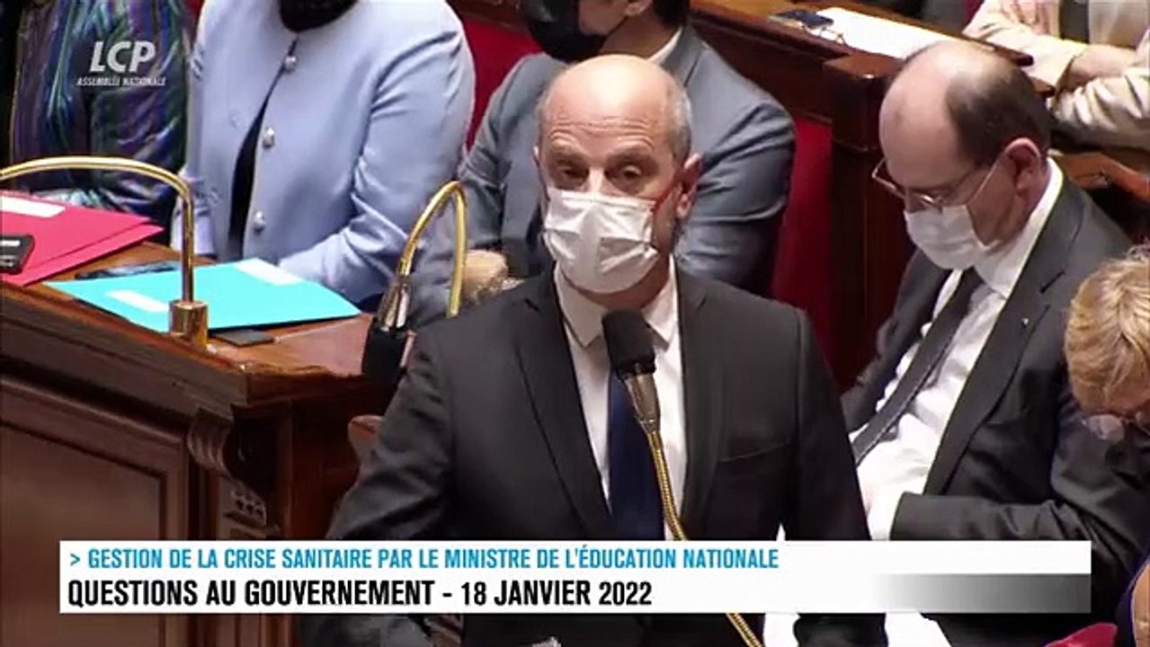 Le ministre de l’Education Jean-Michel Blanquer réagit à la polémique sur ses vacances à Ibiza: "La symbolique, je la regrette" - VIDEO