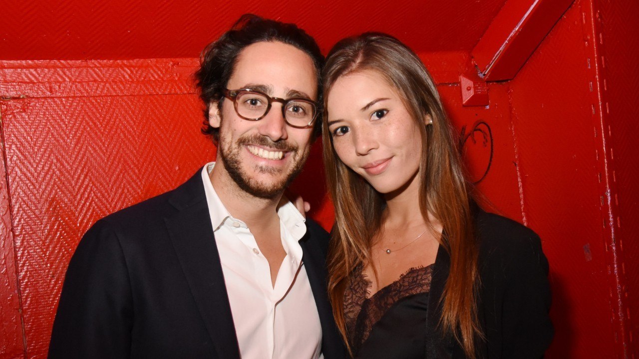 GALA VIDEO - PHOTO – Émilie Broussouloux complice avec Thomas Hollande et leurs enfants qui font “n’importe quoi”