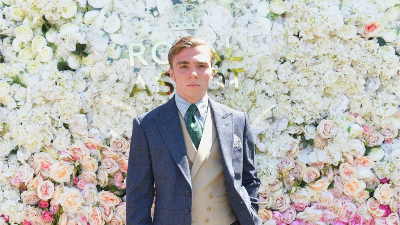 GALA VIDÉO - Madonna et Guy Ritchie : la surprenante double vie de leur fils Rocco