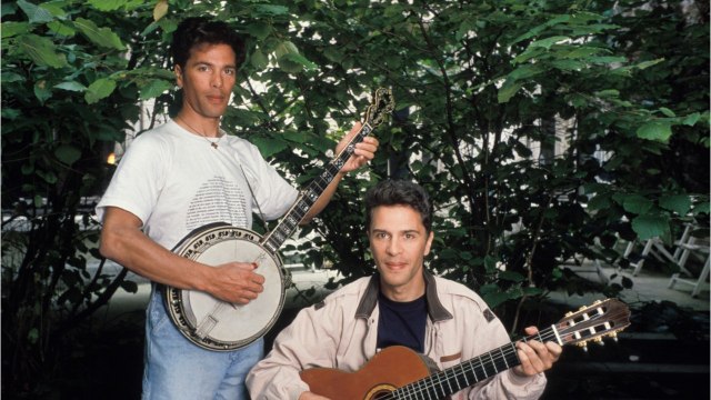 GALA VIDEO - Le saviez-vous ? Ados, Igor et Grichka Bogdanoff avaient un groupe de rock