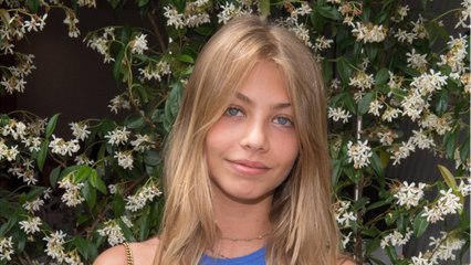 GALA VIDÉO - Le saviez-vous ? Stella Belmondo est meilleure amie avec un célèbre fils de