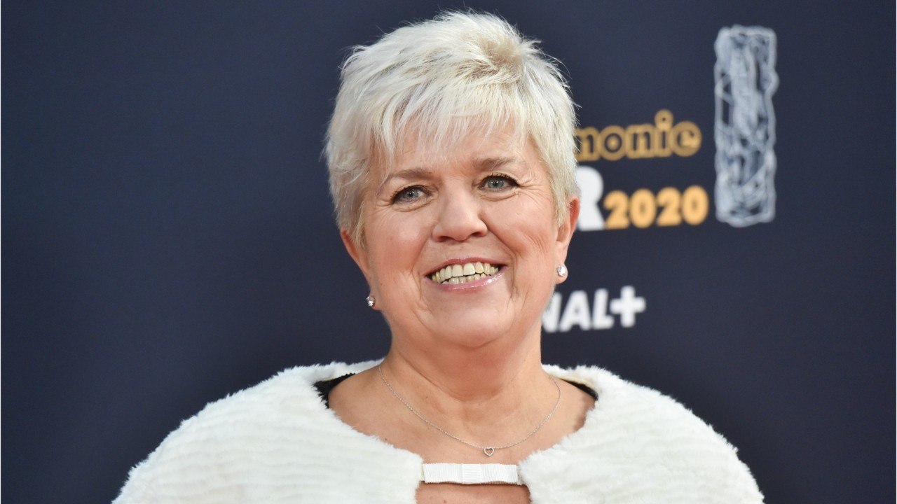 GALA VIDÉO - Mimie Mathy cash sur sa réputation de méchante : « Ça arrange les gens de penser que je ne suis pas sympa "