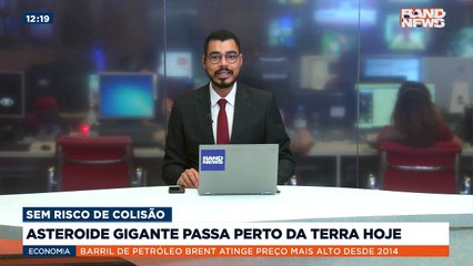 Tải video: Olhe para cima: Um asteroide gigantesco passa perto da Terra hoje. O alerta é da Nasa, mas os astrônomos garantem que não há nenhum risco de colisão com o planeta.Saiba mais em youtube.com.br/bandjornalismo