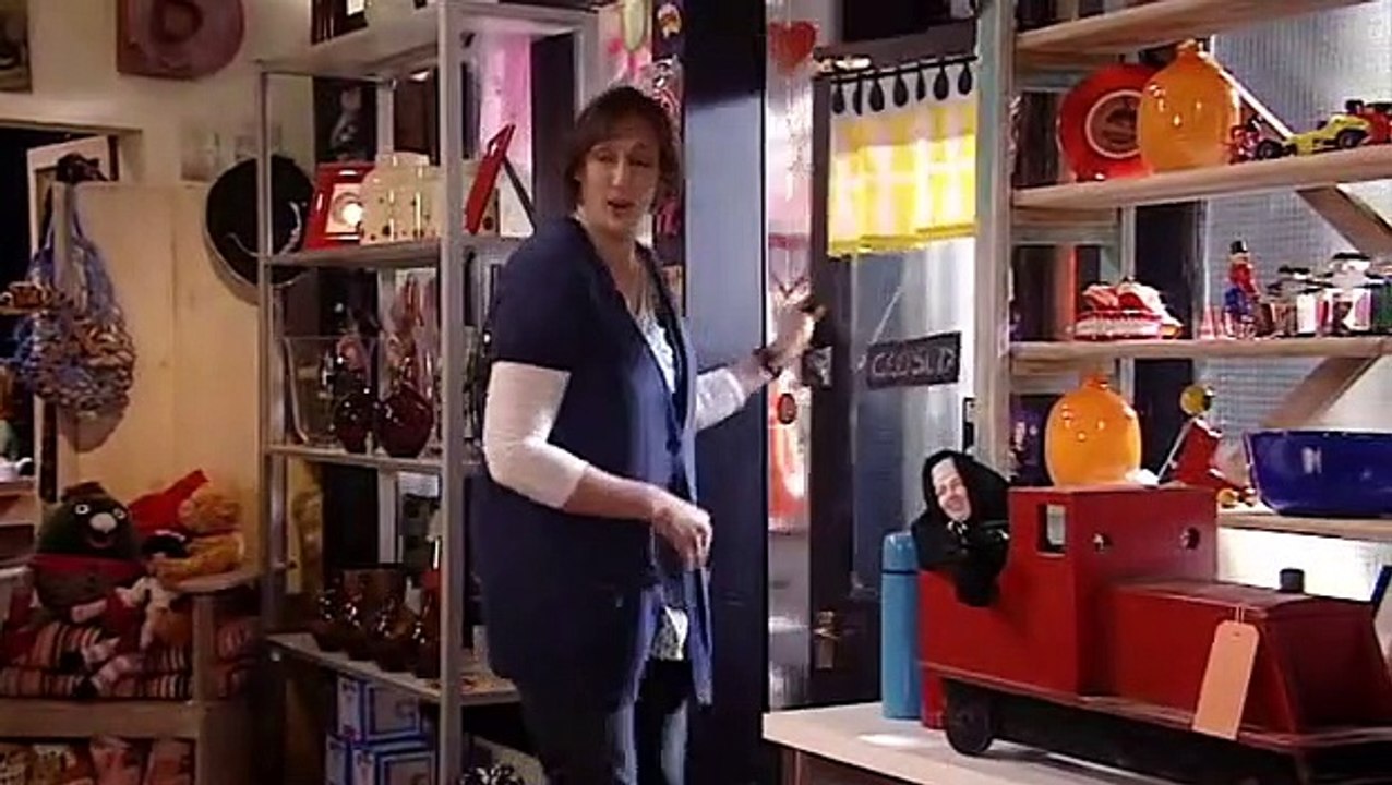 Miranda Season 1 Episode 6 S1E6