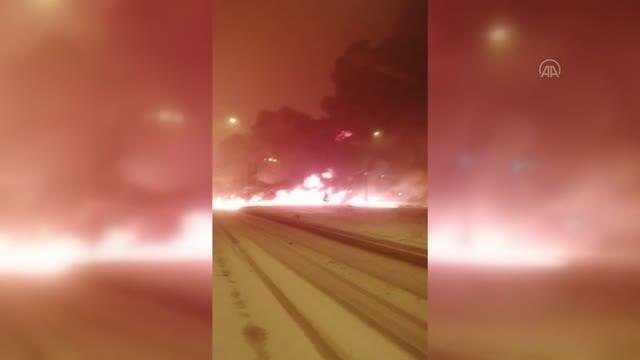 KAHRAMANMARAŞ - Boru hattındaki patlama Gaziantep-Kahramanmaraş arasındaki ulaşımı durdurdu