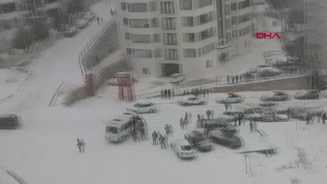 ELAZIĞ'DA OKULLARA KAR TATİLİ